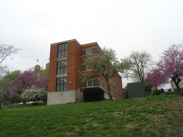 East facade Sprague apartments