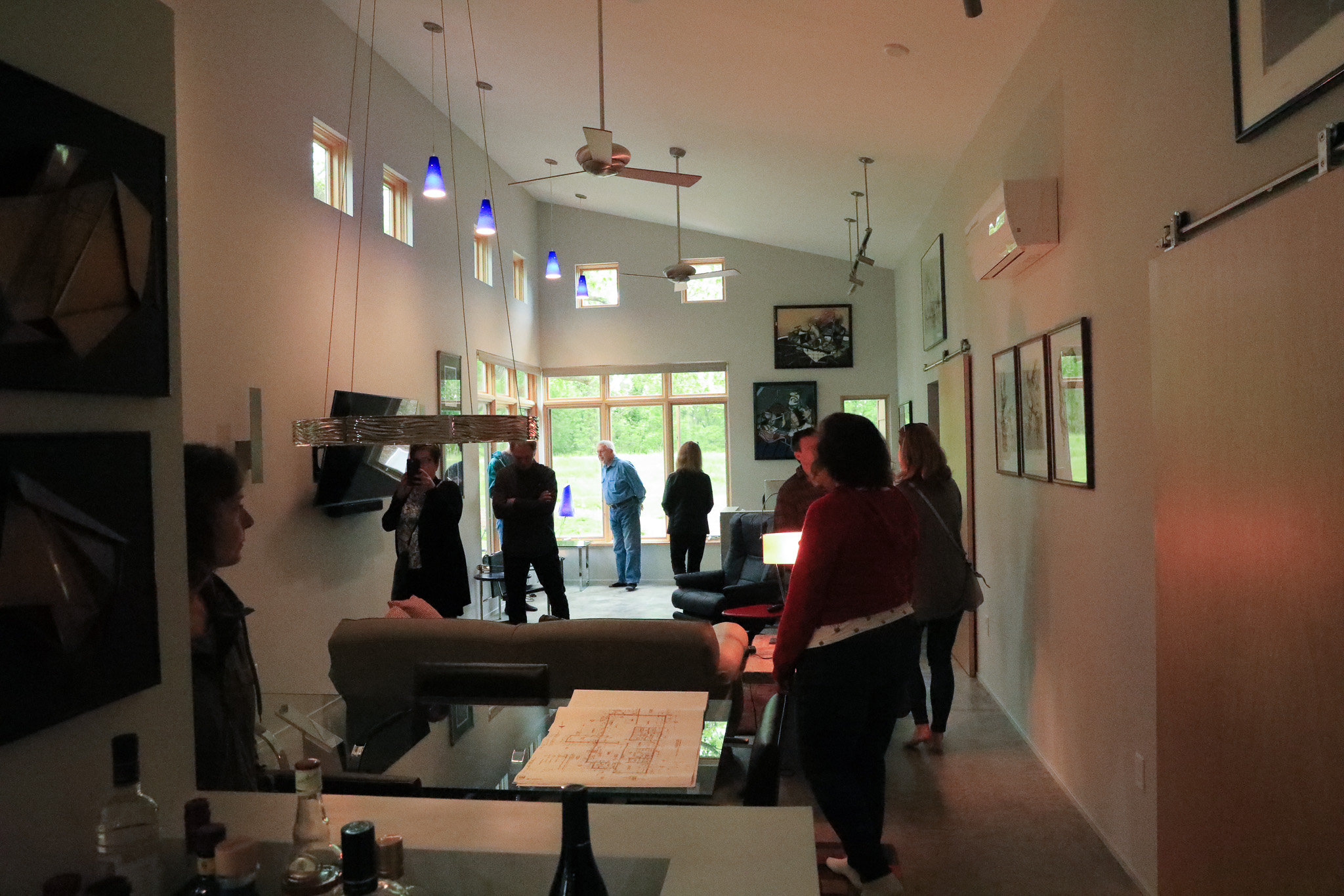 718 Ash St. interior